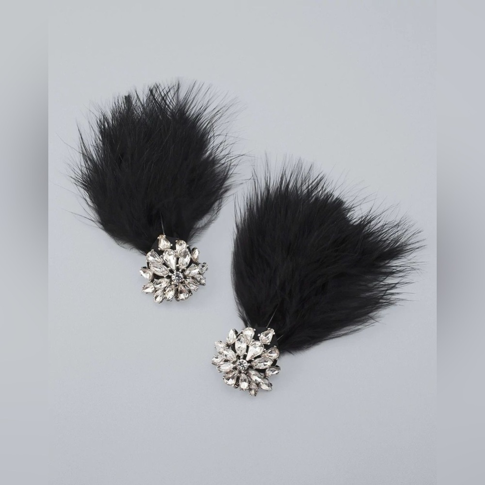 WHBM | Crystal Flower Clustered Ostrich Feather Shoe Clips